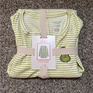 American Eagle Outfitters Kids Yellow Striped Long Sleeve Tee